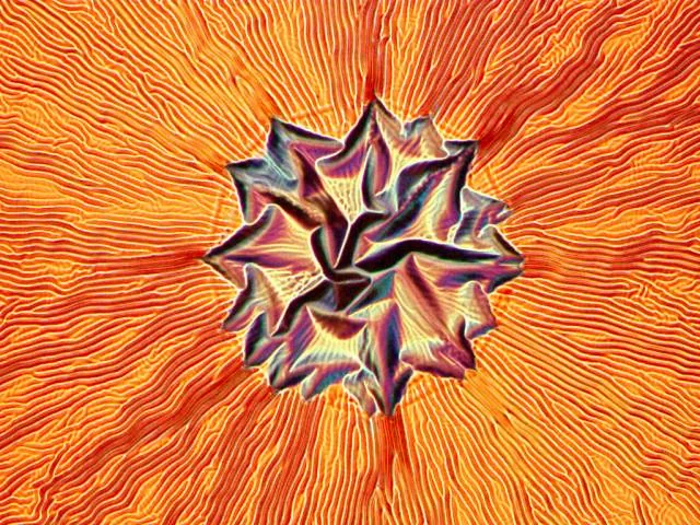 "wrinkled photoresist"