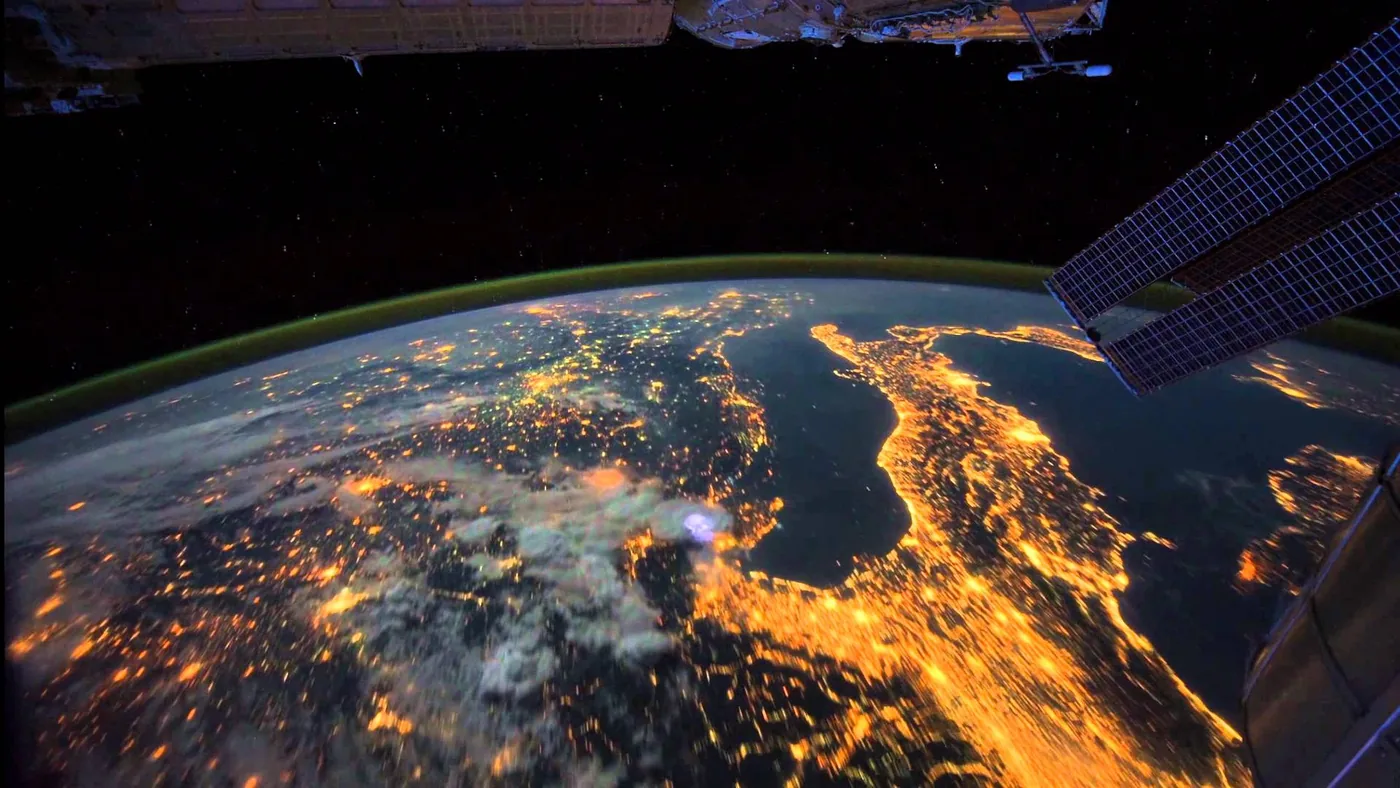 Still from ISS Timelapse by David Peterson, ISS, timelapse, deep dream, deepdream